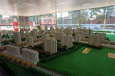 玉山小区套三带附房43.8万84m2出售